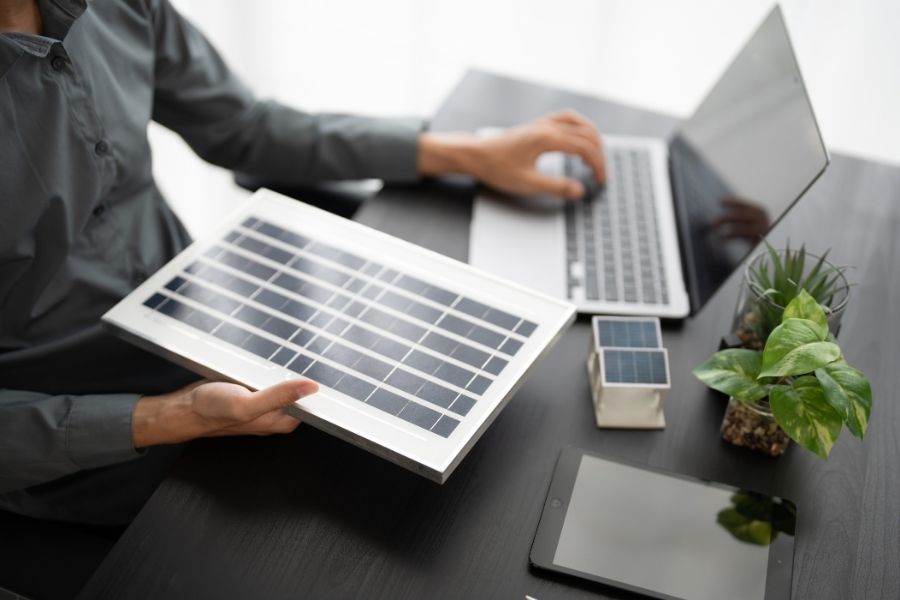 ahorro-energetico-empresas-mantenimiento